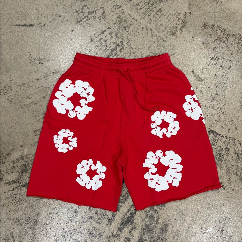 Denim Tears Cotton Wreath Shorts Red